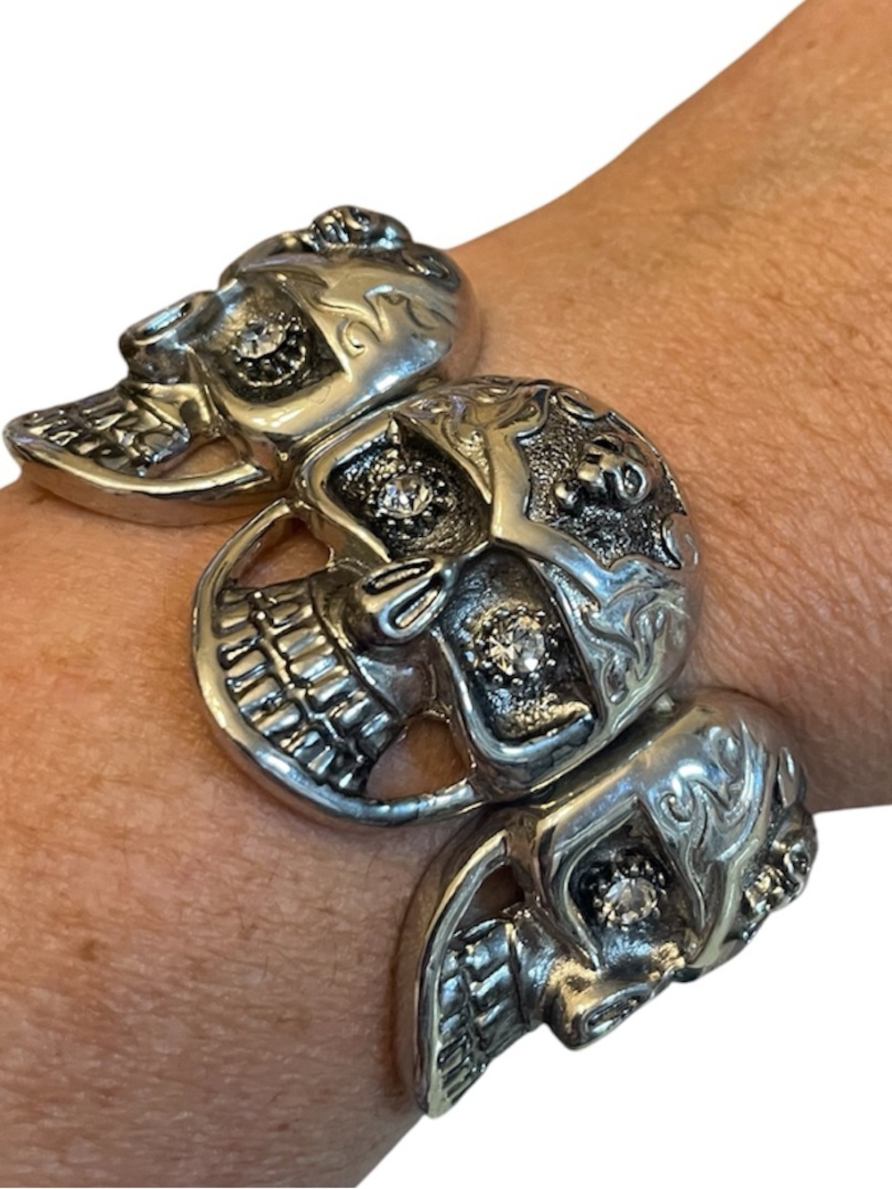 Silver Skull Link Bracelet with Rhinestone Eyes